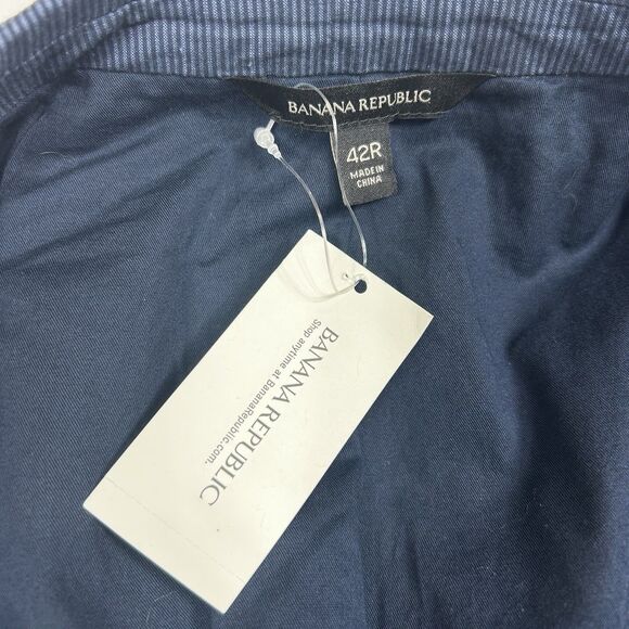 Banana Republic Men's Slim Fit Blazer 42R Navy Blue Pinstripe Sport Coat Career - Picture 6 of 16